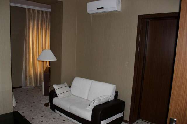 Отель Hotel Empire Кутаиси-21